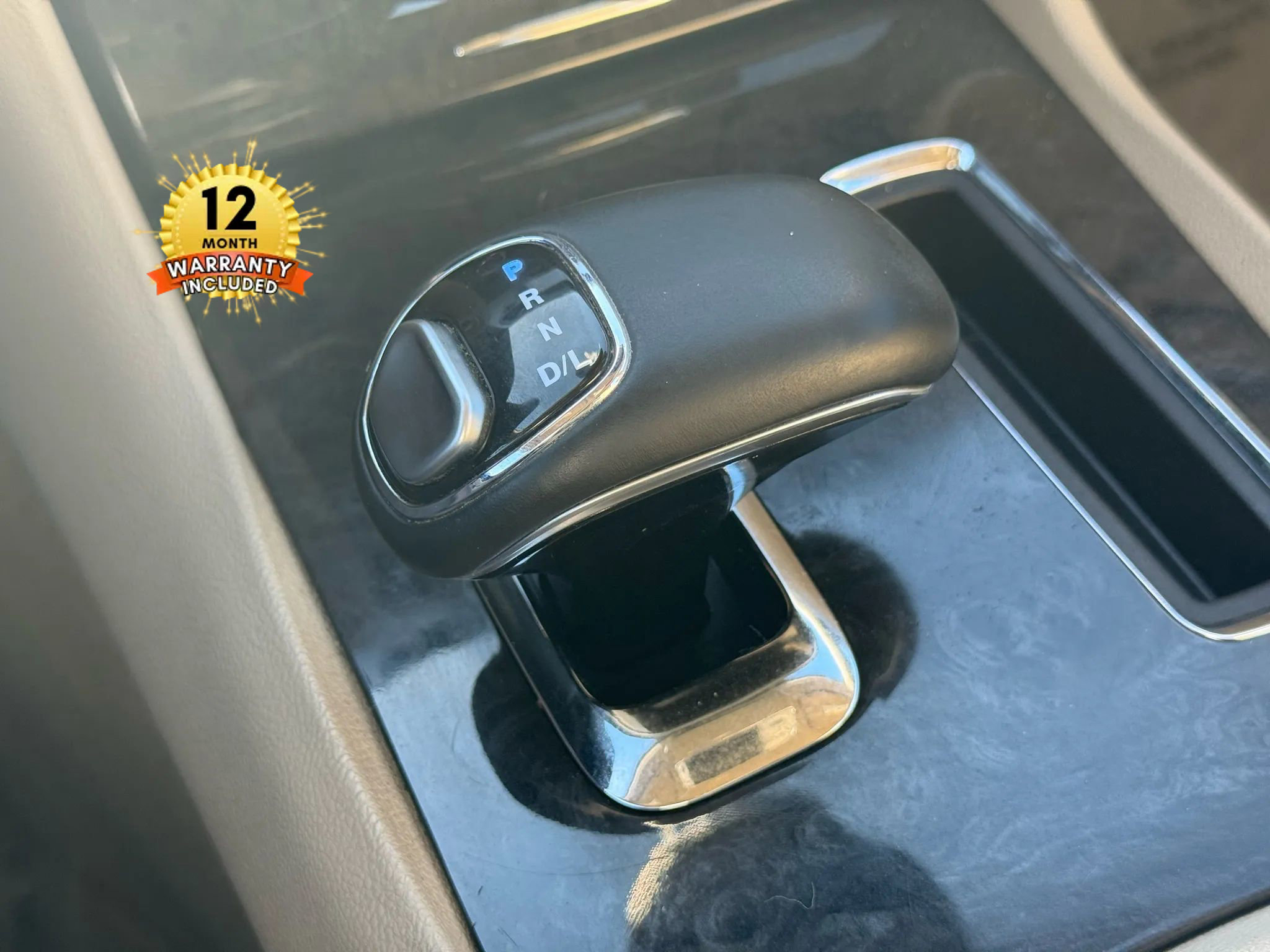 Used 2014 Chrysler 300 image 73