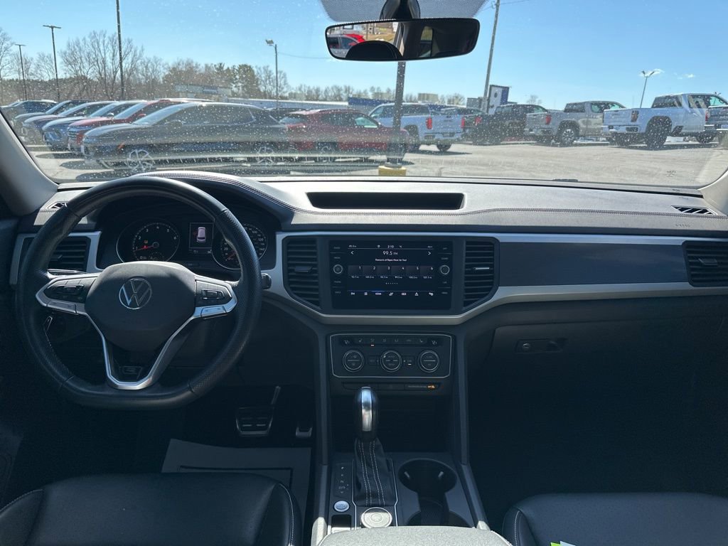 Used 2021 Volkswagen Atlas SE w/ Panoramic Sunroof Package image 15