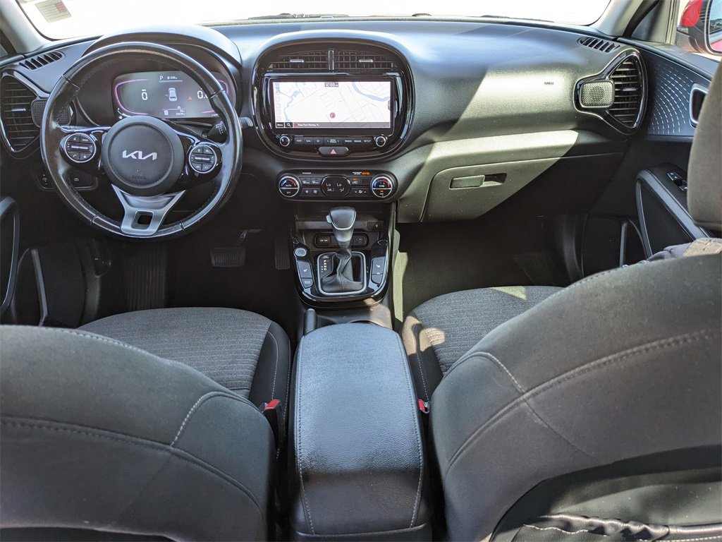 Certified 2023 Kia Soul EX image 15