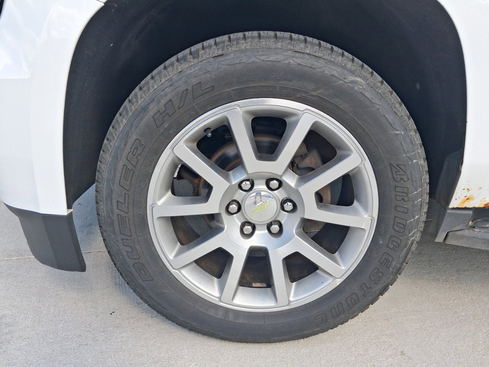 Used 2017 Chevrolet Suburban LT AWD/4WD image 10