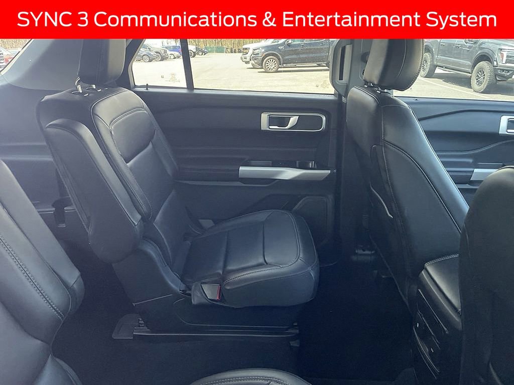 Used 2023 Ford Explorer XLT w/ Equipment Group 202A image 11