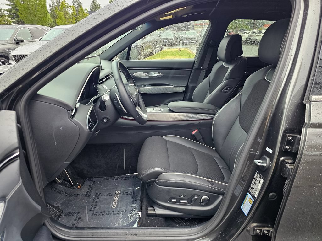 Certified 2025 Genesis GV70 3.5T Sport AWD/4WD image 21