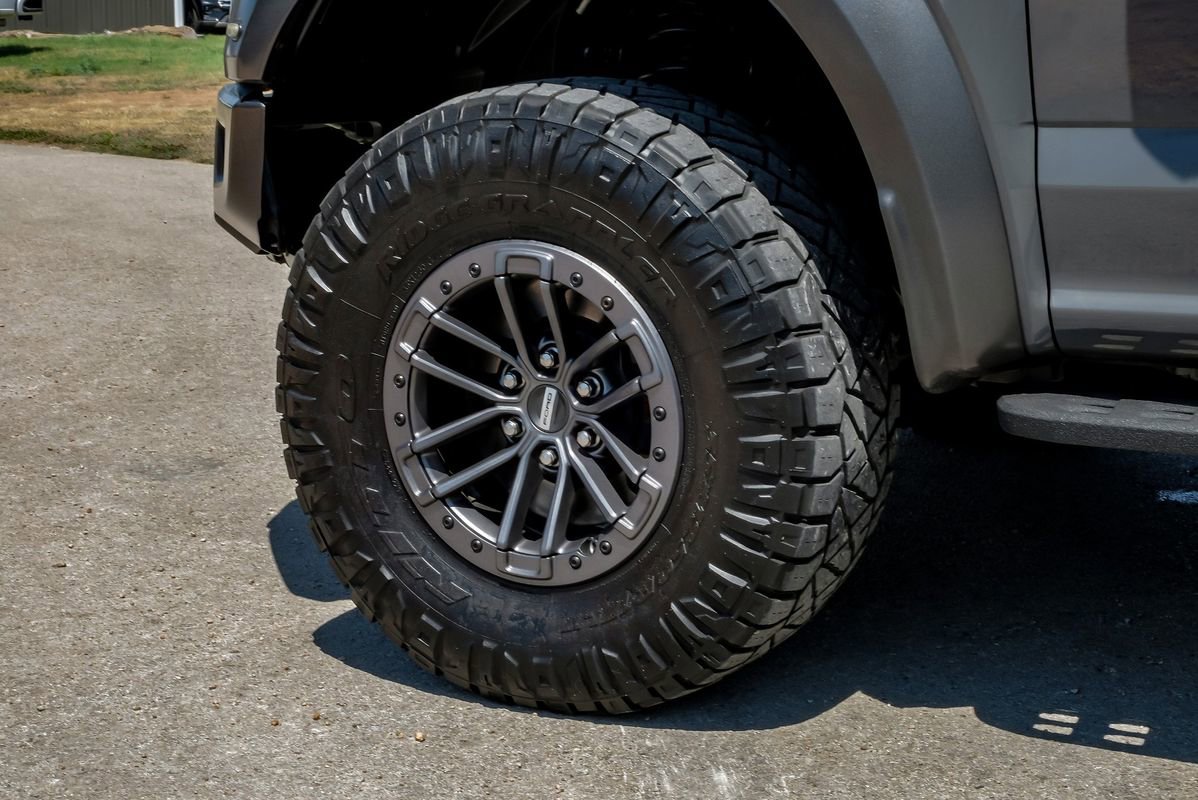 Used 2020 Ford F150 Raptor w/ Equipment Group 802A Luxury image 65