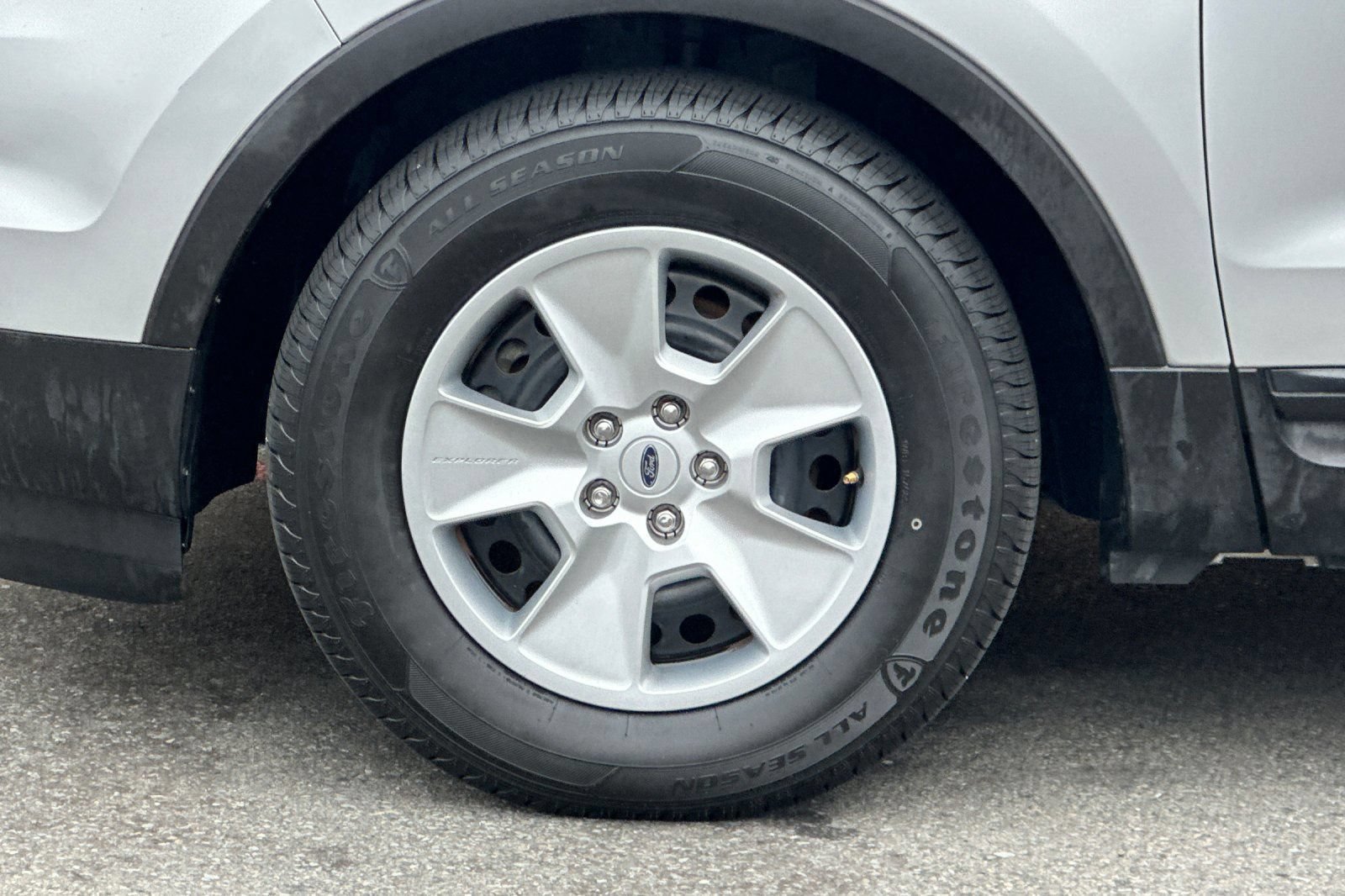 Used 2014 Ford Explorer FWD image 28