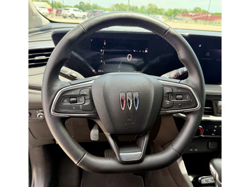 Used 2024 Buick Encore GX Sport Touring image 15