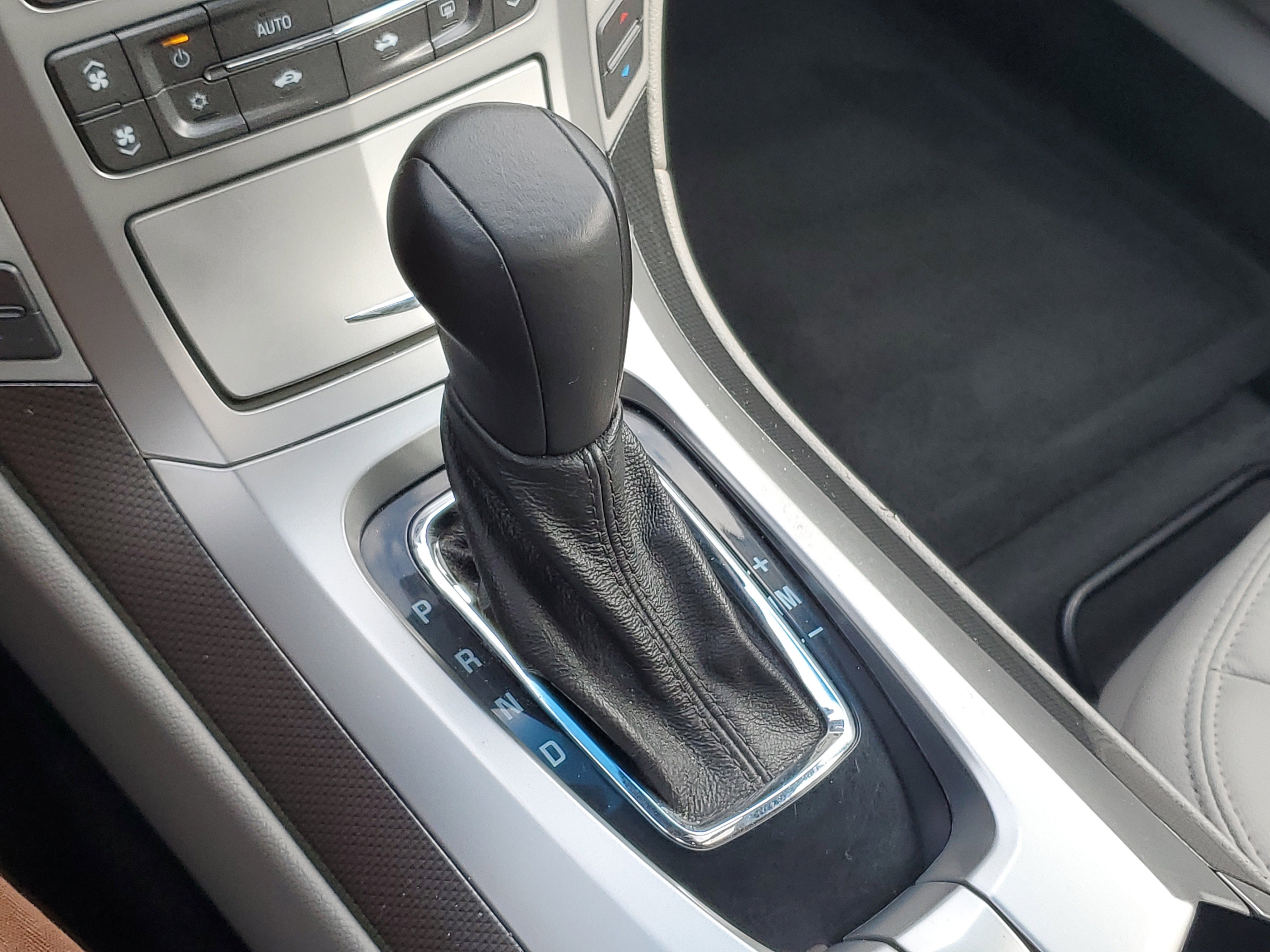 Used 2011 Cadillac CTS Wagon image 26