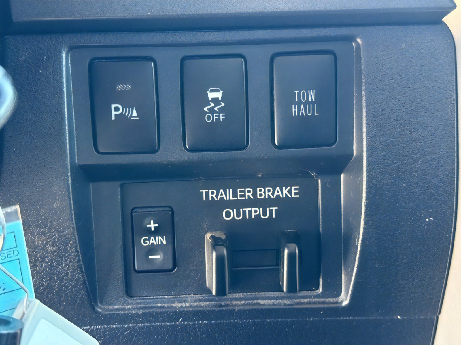 Used 2019 Toyota Tundra SR5 w/ TRD Off Road Package image 22