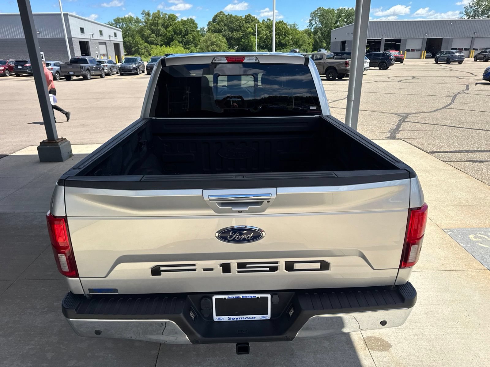 Used 2019 Ford F150 Lariat AWD/4WD image 6