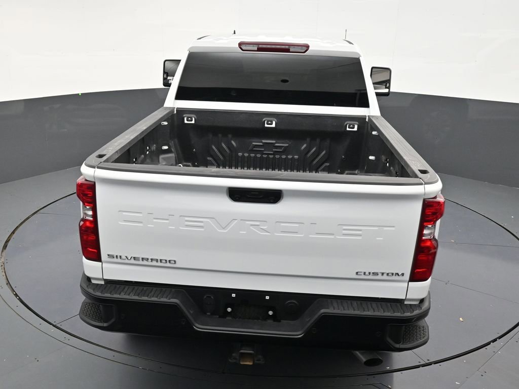 Used 2025 Chevrolet Silverado 2500 Custom w/ Custom Value Package AWD/4WD image 16