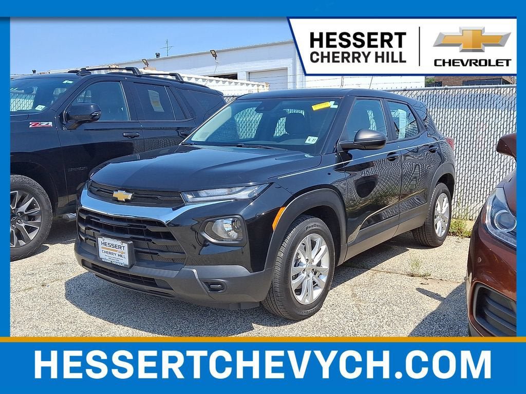 Certified 2022 Chevrolet TrailBlazer LS FWD image 1