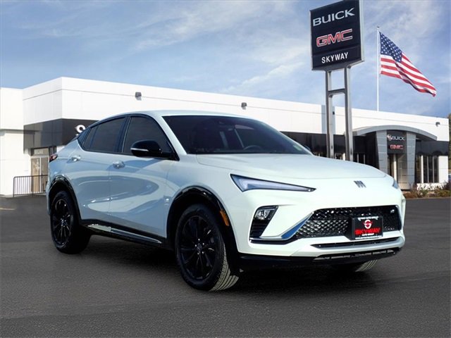 Certified 2024 Buick Envista Sport Touring w/ Convenience I Package image 2