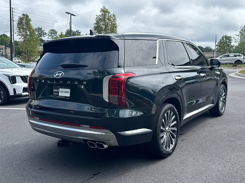 Used 2023 Hyundai Palisade Calligraphy FWD image 7
