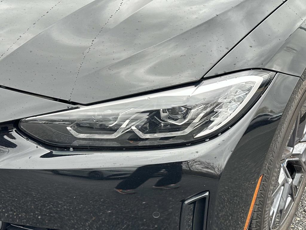 Used 2023 BMW i4 eDrive35 image 8