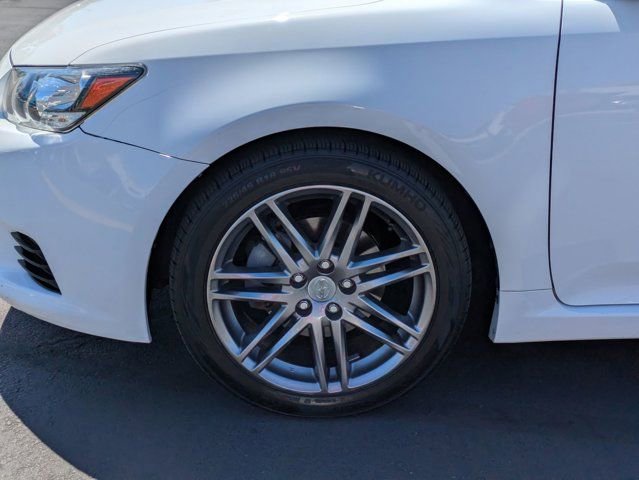Used 2013 Scion tC FWD image 9