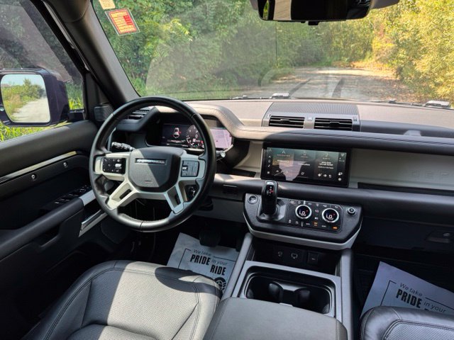 Certified 2024 Land Rover Defender 110 S AWD/4WD image 28