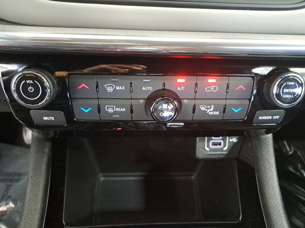 Certified 2023 Jeep Compass Limited AWD/4WD image 22