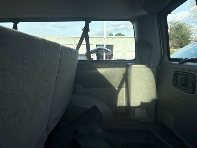 Used 2023 Chevrolet Express 3500 LT w/ LT Preferred Equipment Group image 11
