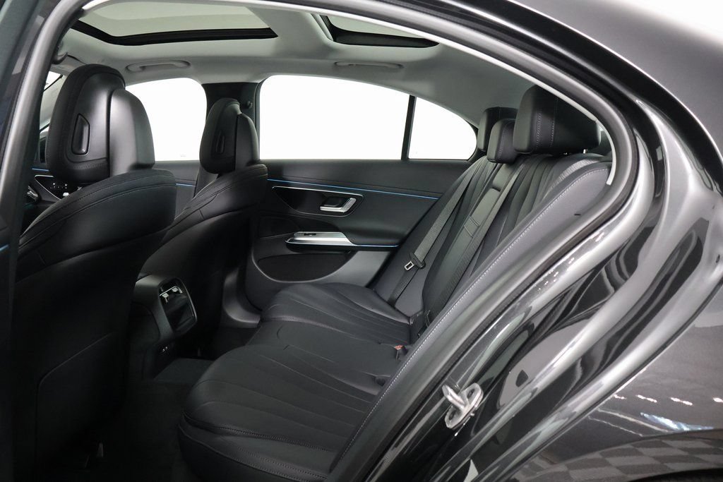 New 2026 Mercedes-Benz E 350 Sedan image 6