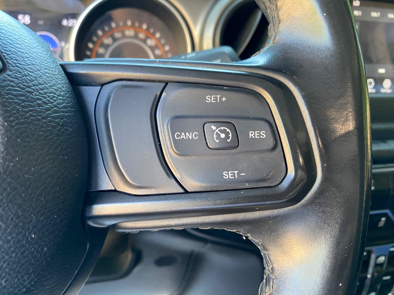 Used 2021 Jeep Gladiator Sport AWD/4WD image 51