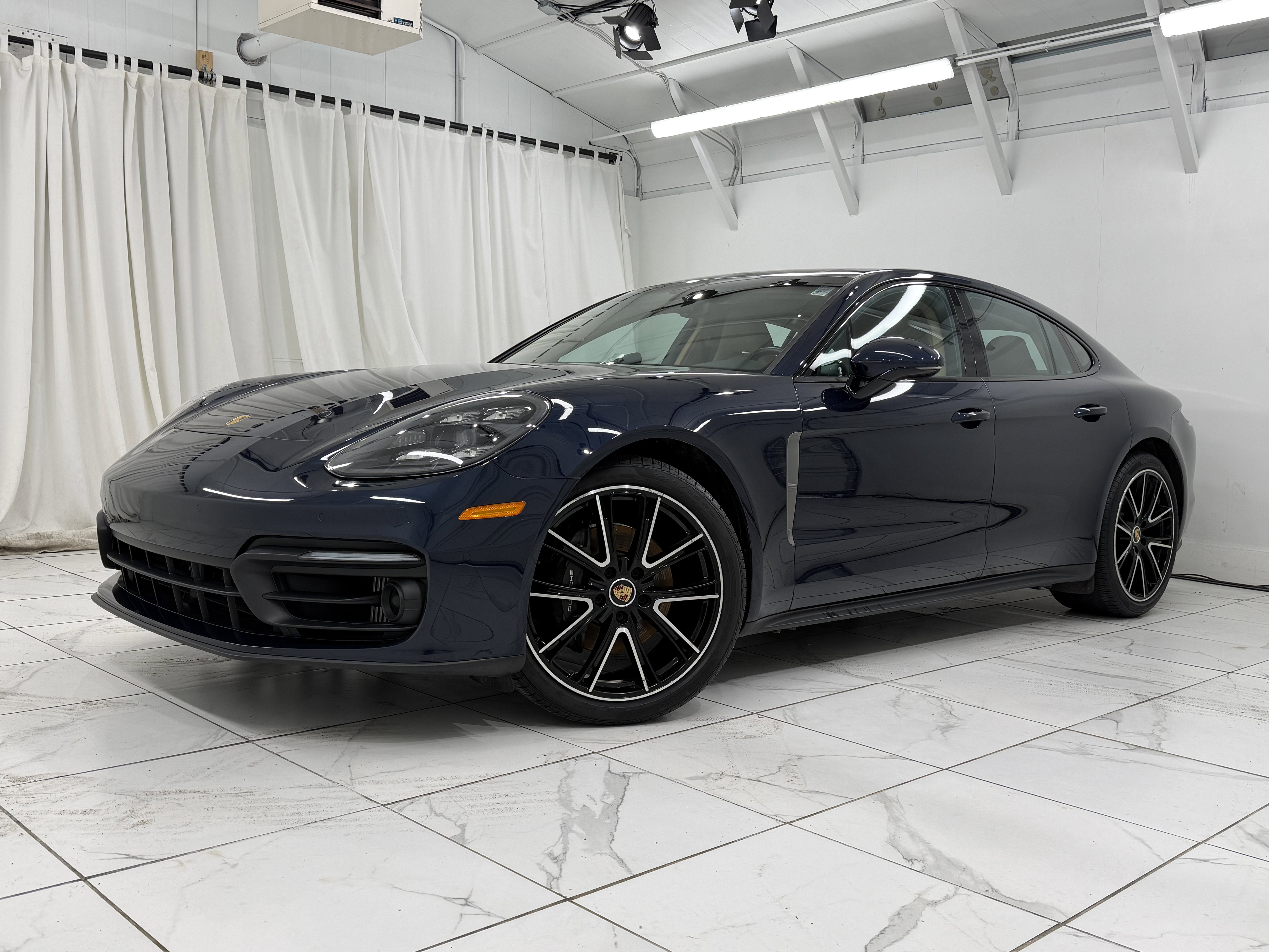 Certified 2023 Porsche Panamera 4 Platinum Edition