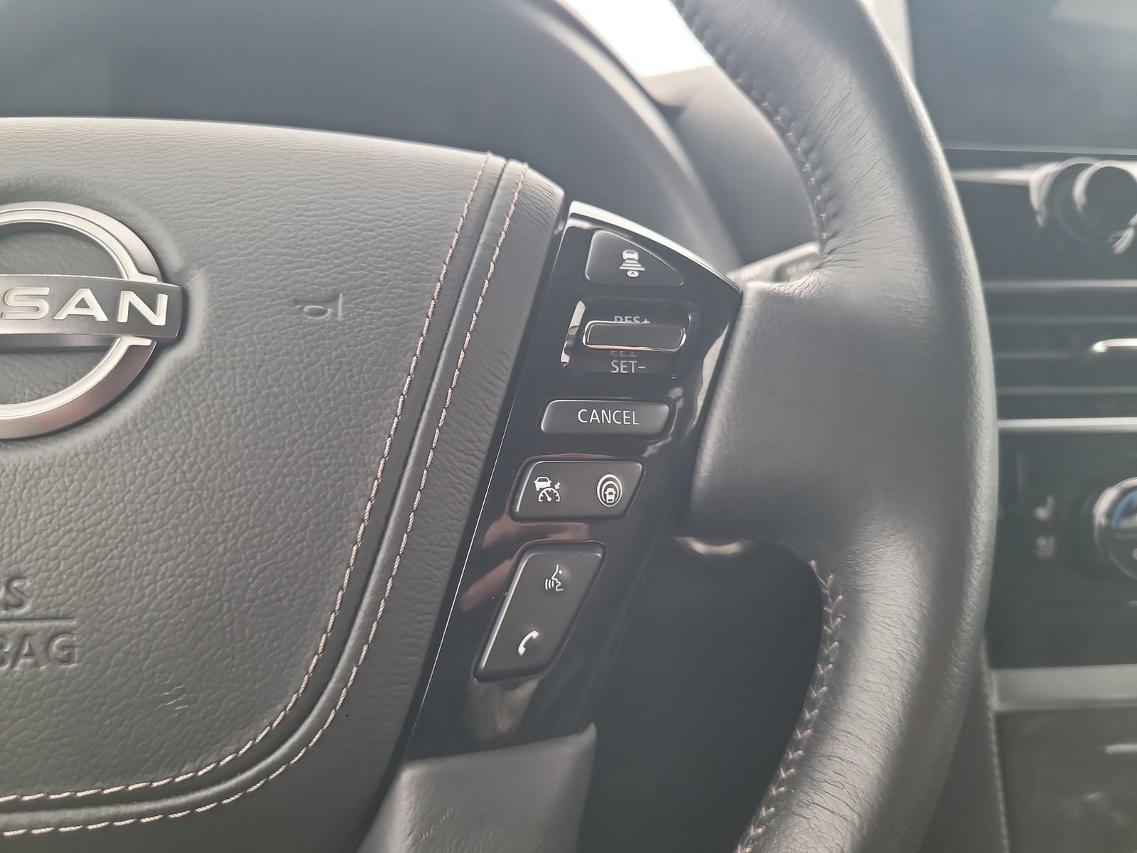 Used 2023 Nissan Armada Platinum w/ Captain's Chairs Package AWD/4WD image 15