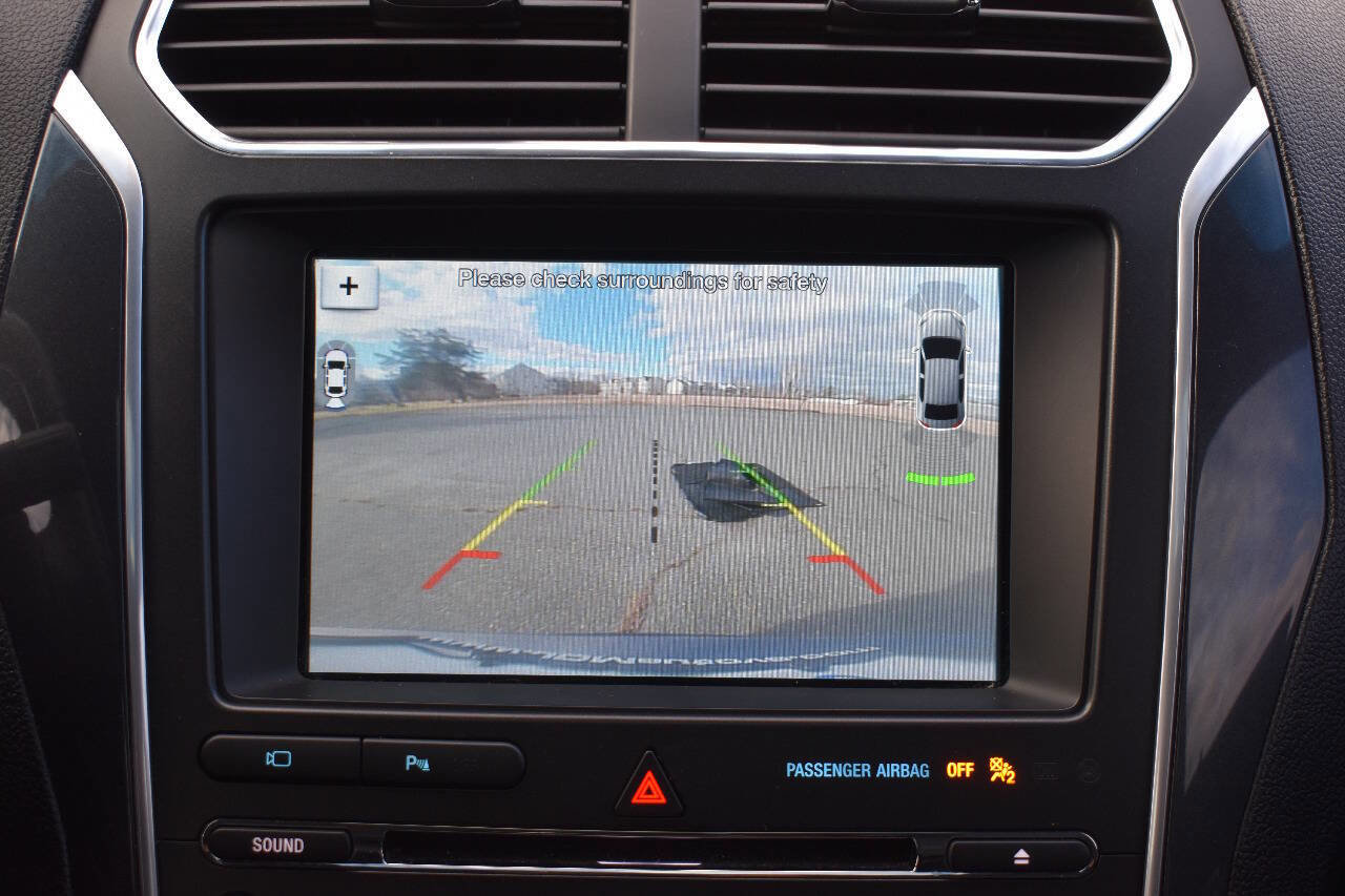 Used 2017 Ford Explorer Sport w/ Equipment Group 401A image 26