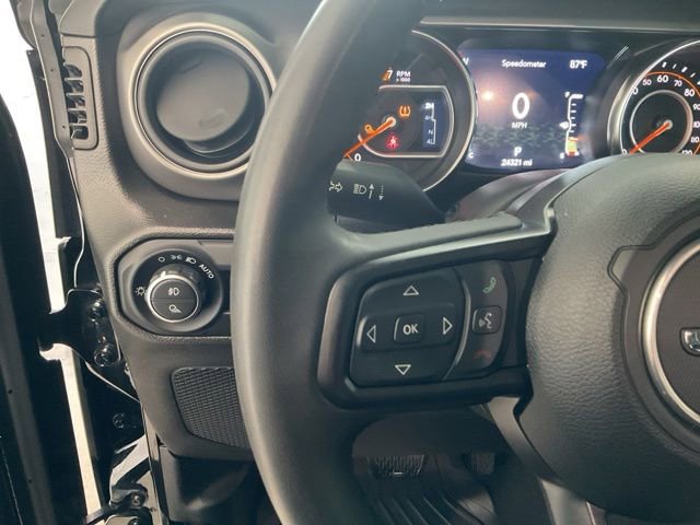 Used 2023 Jeep Gladiator Sport AWD/4WD image 9