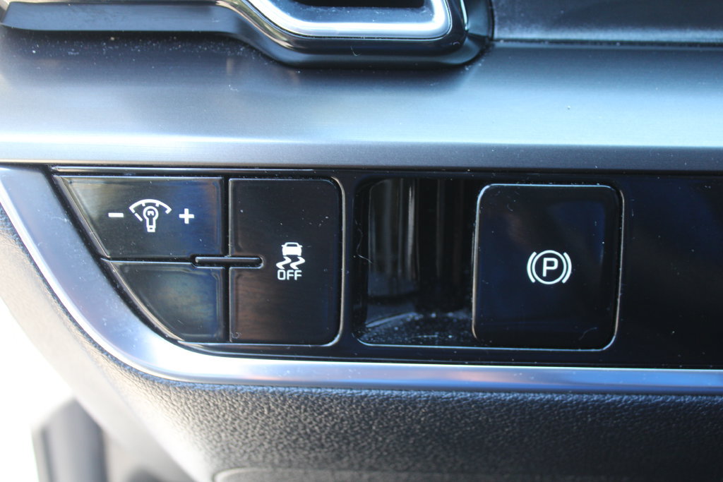 Certified 2025 Kia Sportage EX FWD image 24