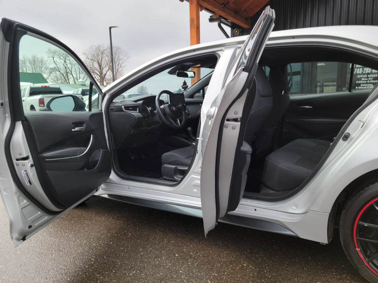 Used 2020 Toyota Corolla SE image 7