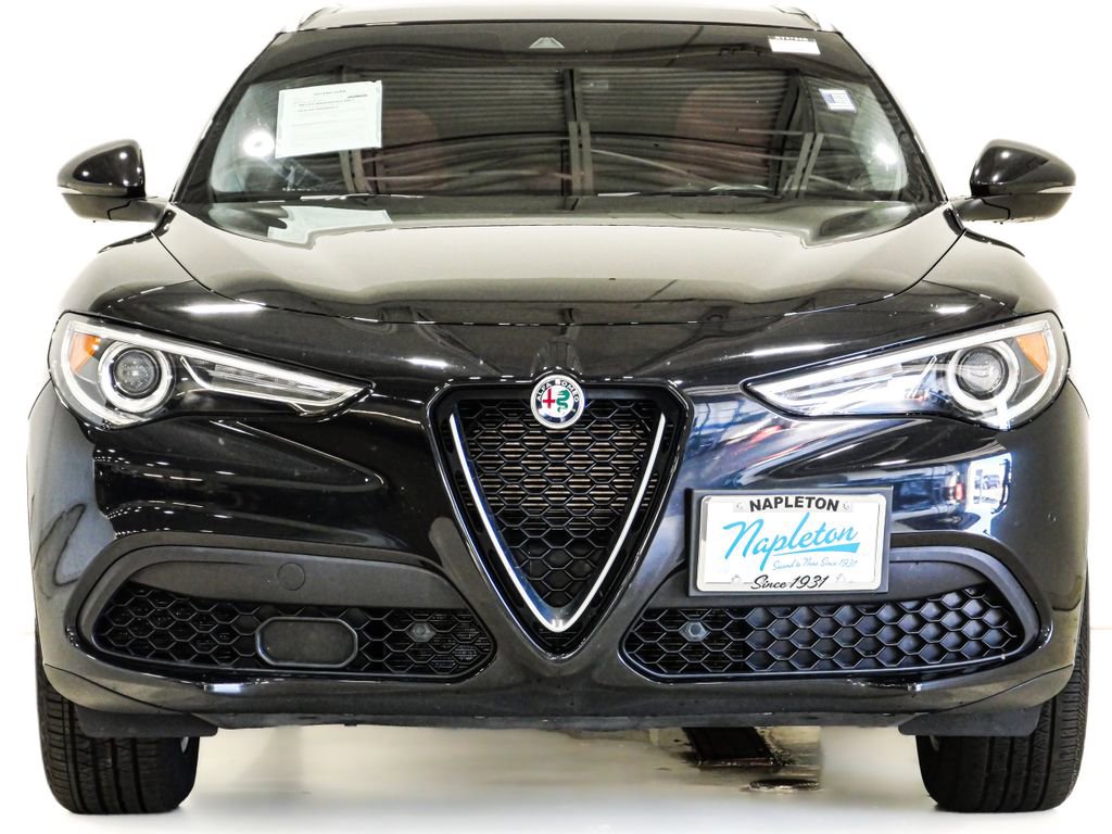 Used 2021 Alfa Romeo Stelvio Sprint w/ Sun & Sound Package AWD/4WD image 2