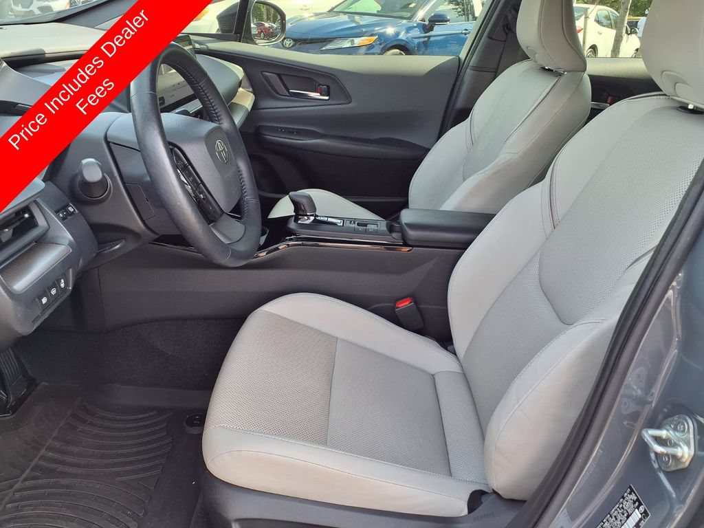 Used 2023 Toyota Prius XLE FWD image 24