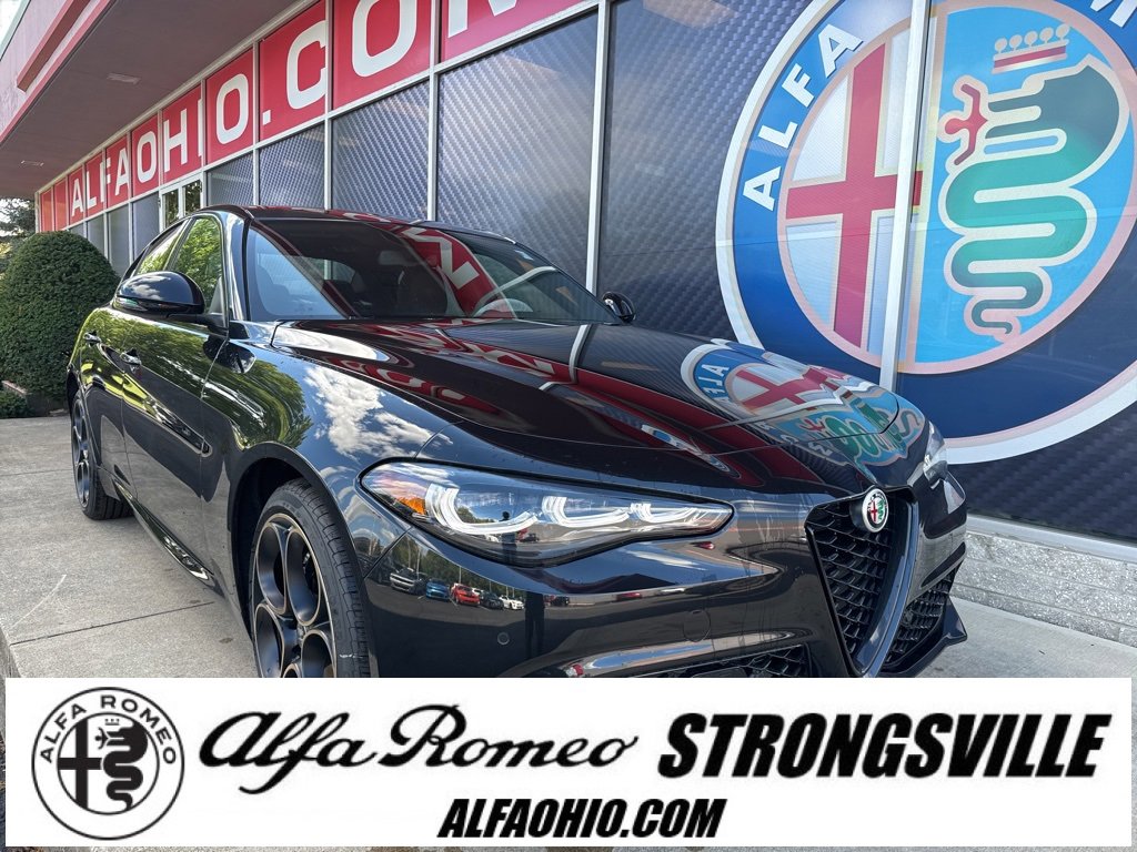 New 2025 Alfa Romeo Giulia AWD w/ Driving Assist Package