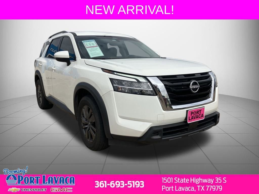 Used 2022 Nissan Pathfinder SV