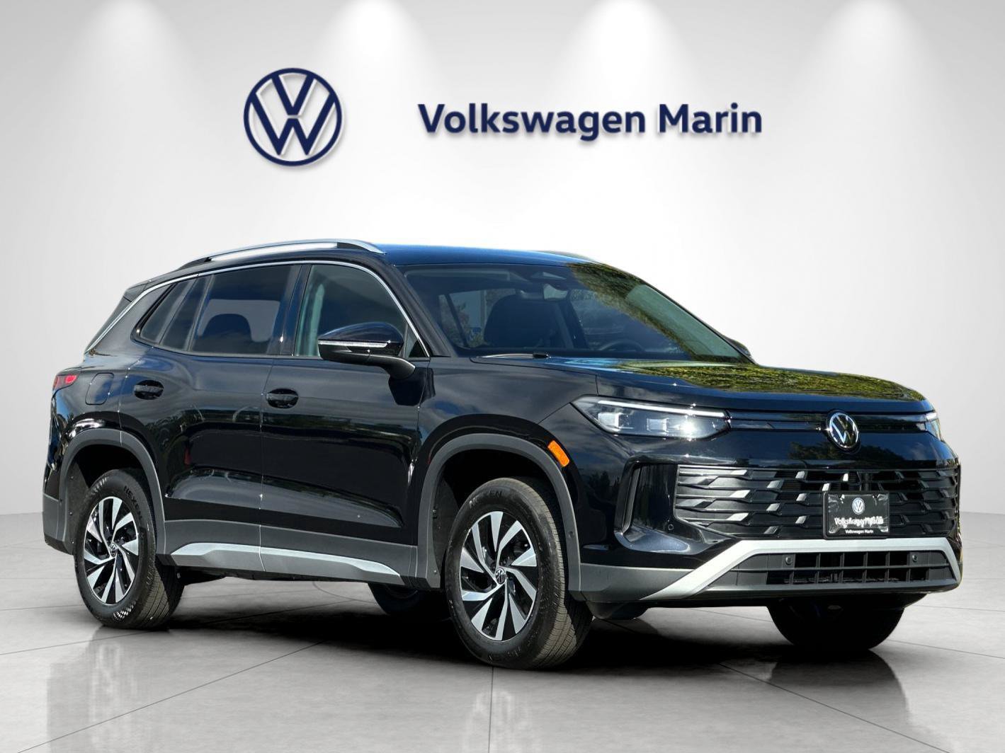 New 2026 Volkswagen Tiguan S AWD/4WD image 7