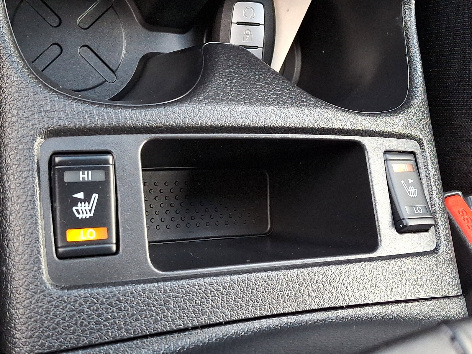Certified 2022 Nissan Rogue Sport SV AWD/4WD image 24