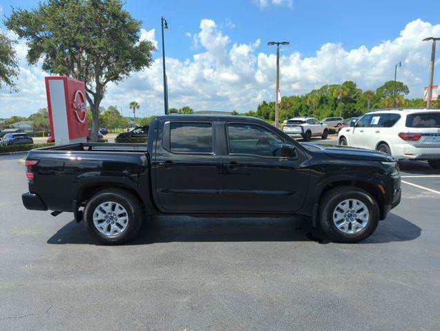 Certified 2023 Nissan Frontier SV w/ SV Premium Package RWD image 3