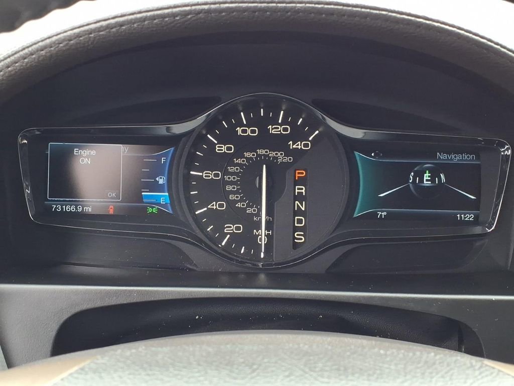 Used 2015 Lincoln MKX AWD w/ Equipment Group 101A image 6