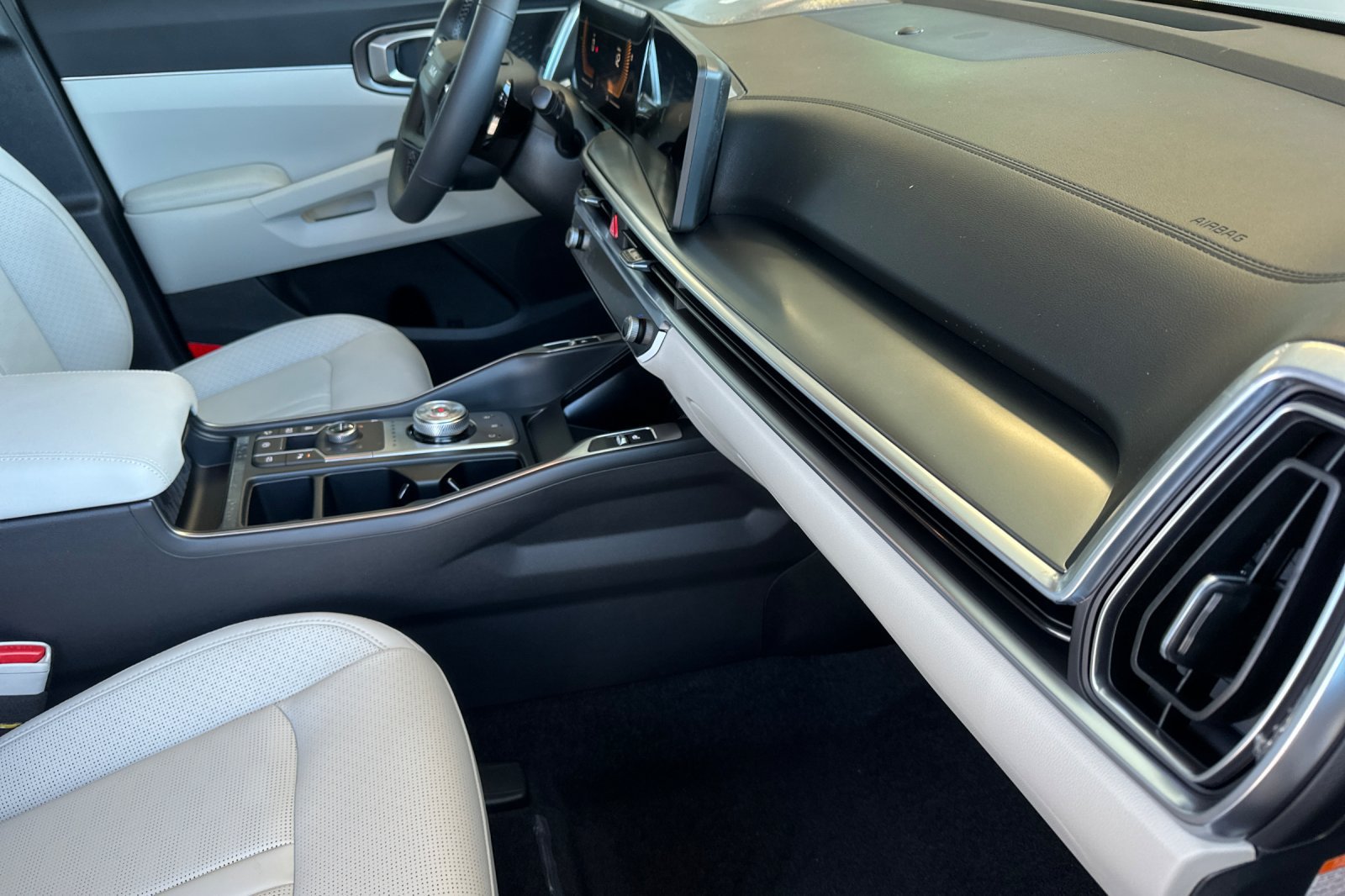 New 2026 Kia Sorento EX AWD/4WD image 17
