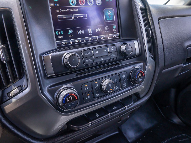 Used 2018 Chevrolet Silverado 1500 LT w/ All Star Edition RWD image 26