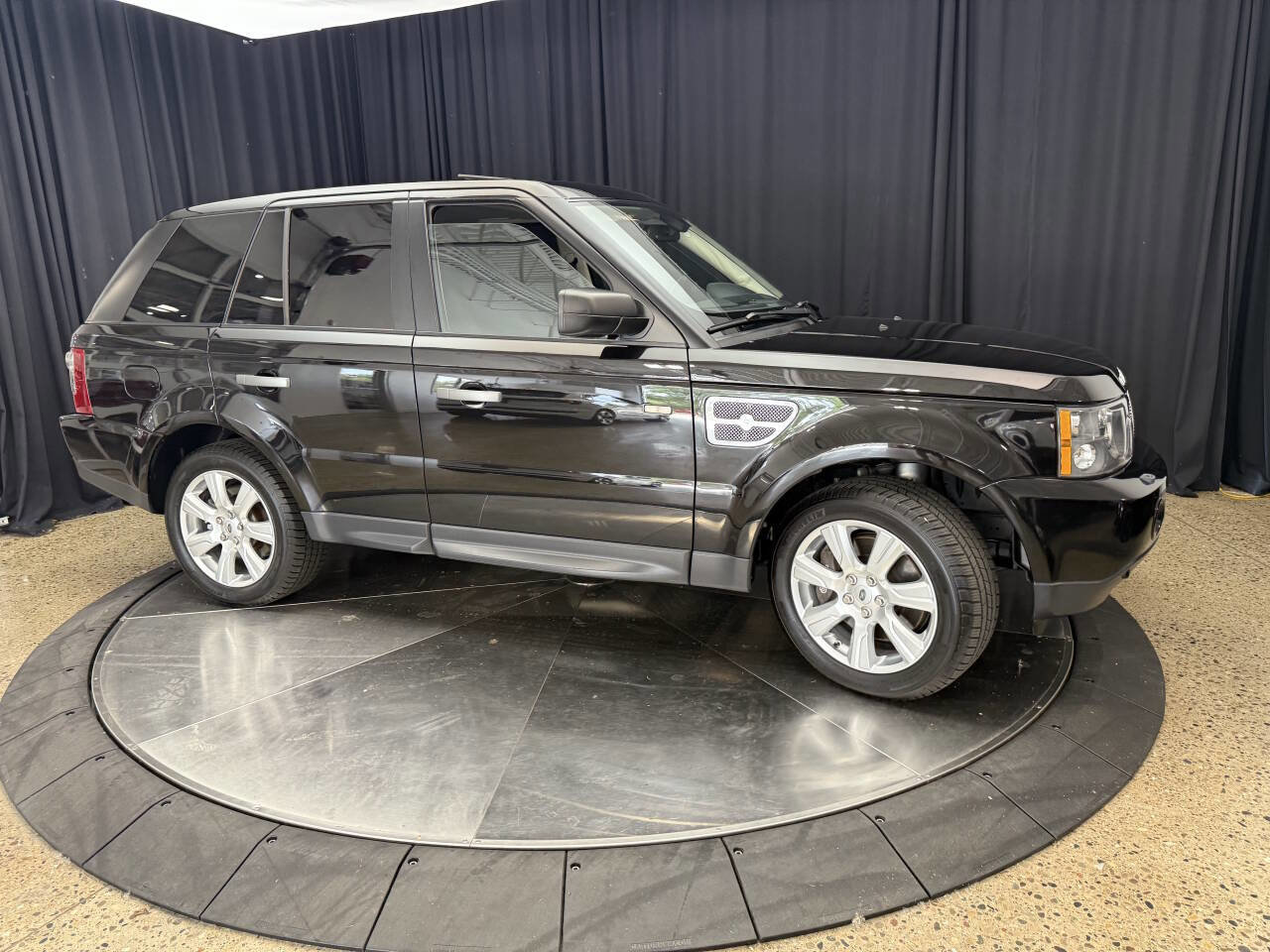 Used 2009 Land Rover Range Rover Sport Supercharged image 10