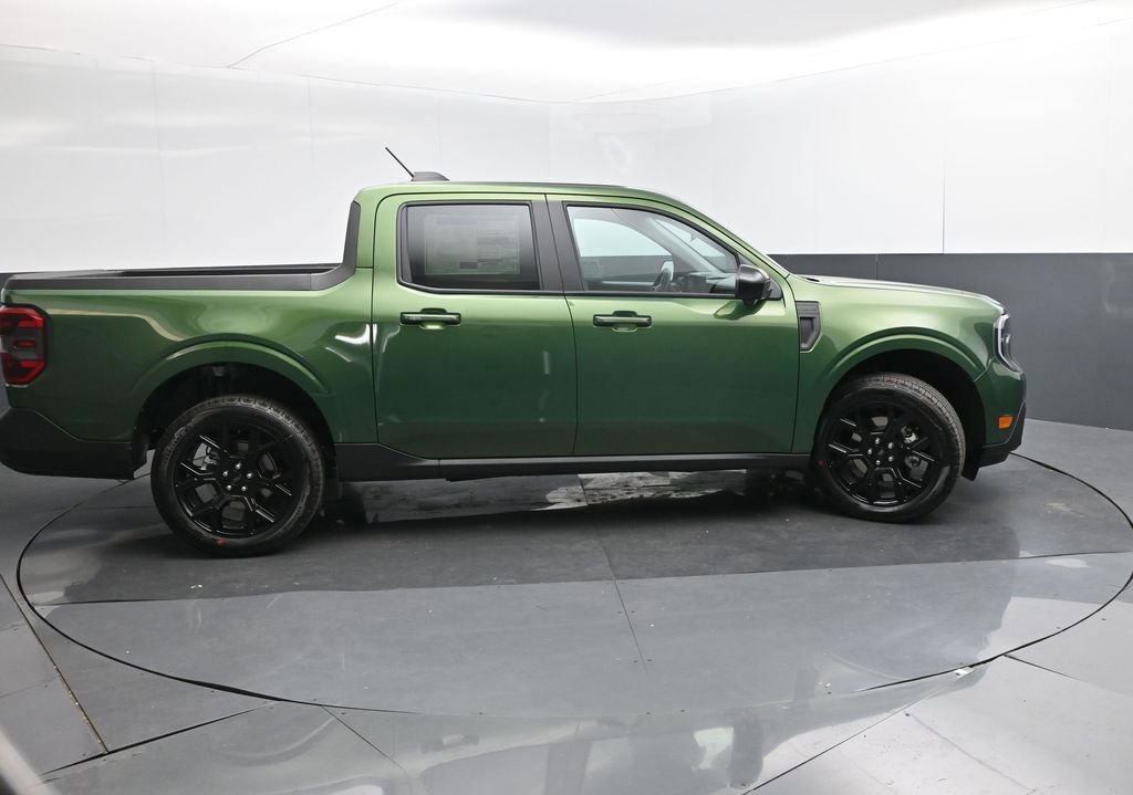 New 2025 Ford Maverick Lariat w/ Black Appearance Package image 7