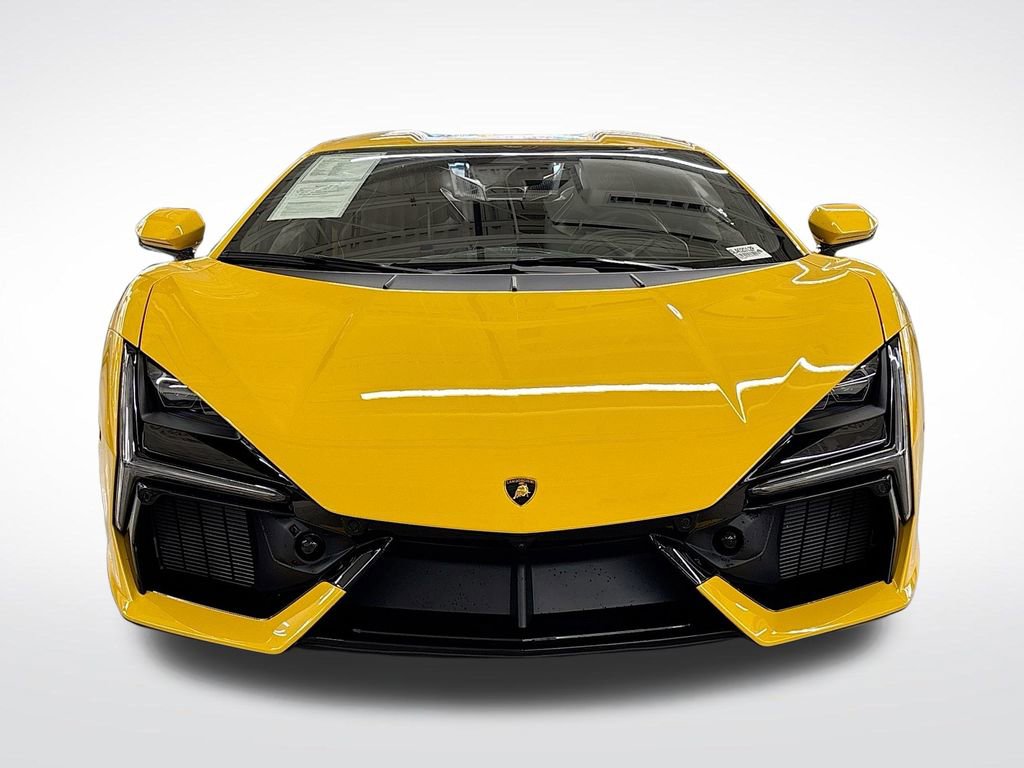 Used 2025 Lamborghini Revuelto image 8