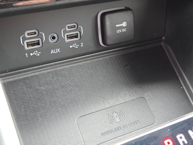 Used 2024 Jeep Grand Cherokee Altitude AWD/4WD image 12