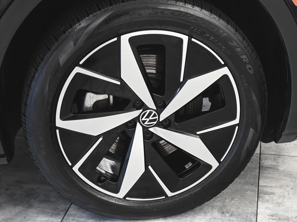 Used 2023 Volkswagen ID.4 Pro S image 7