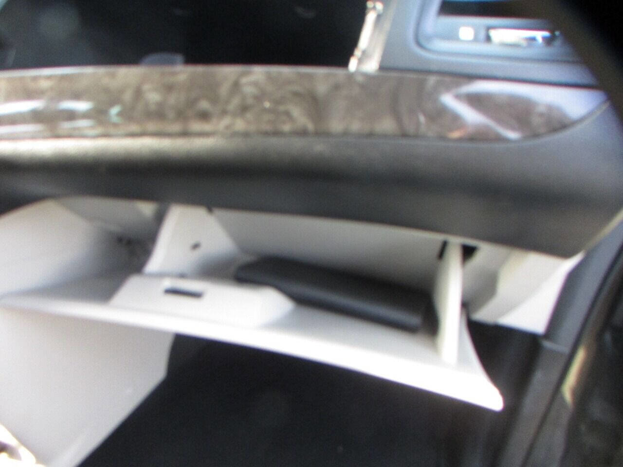 Used 2013 Dodge Grand Caravan American Value Package image 17