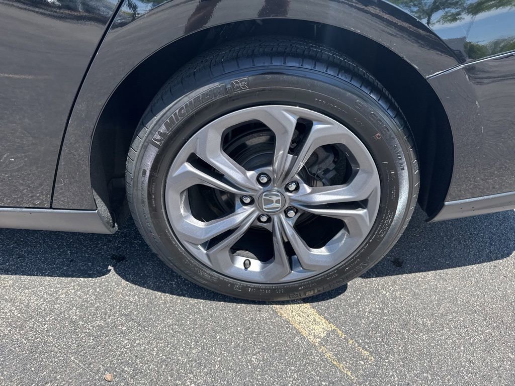 Certified 2023 Honda Accord EX image 13