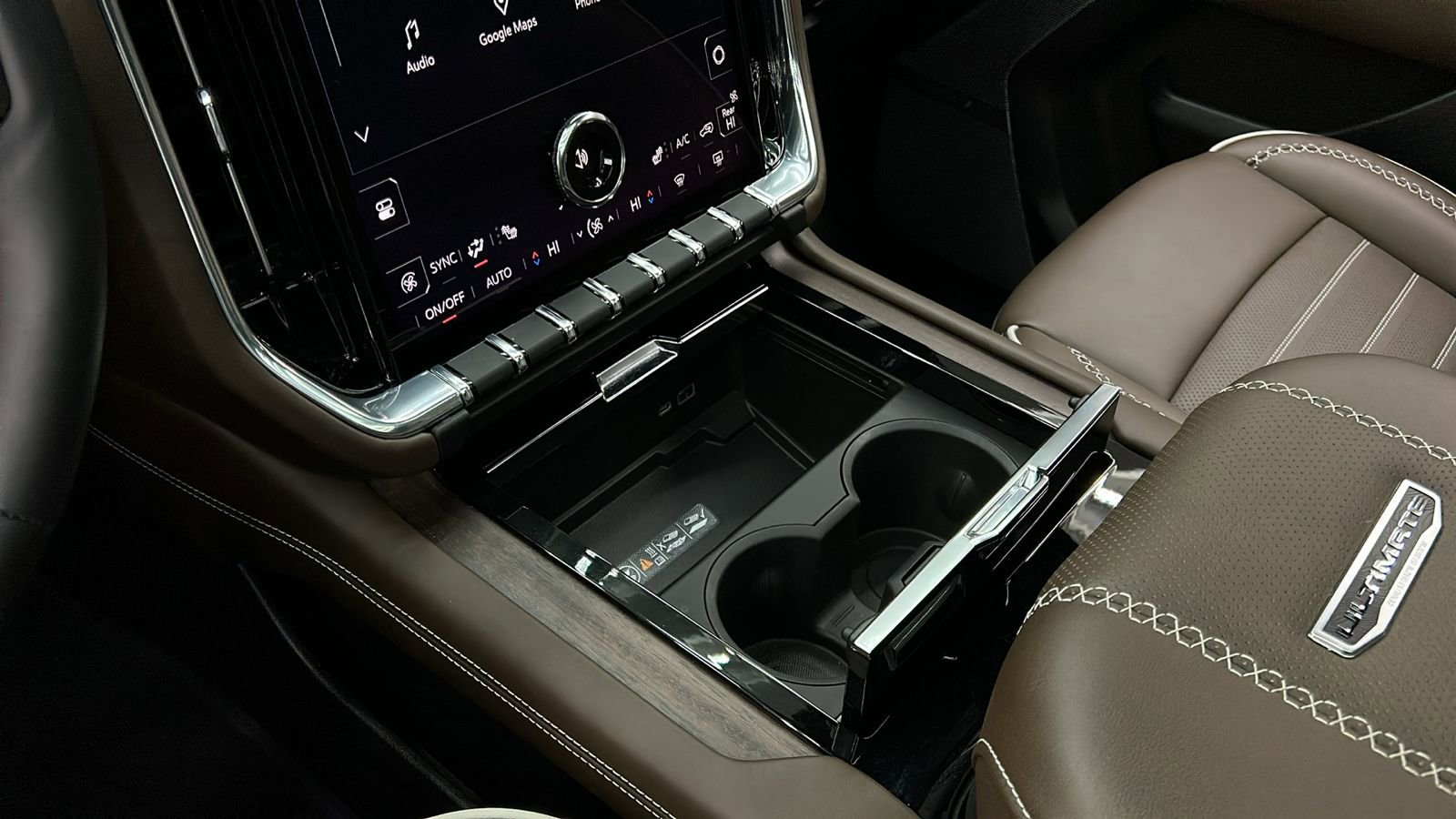 Used 2025 GMC Yukon XL Denali Ultimate image 30