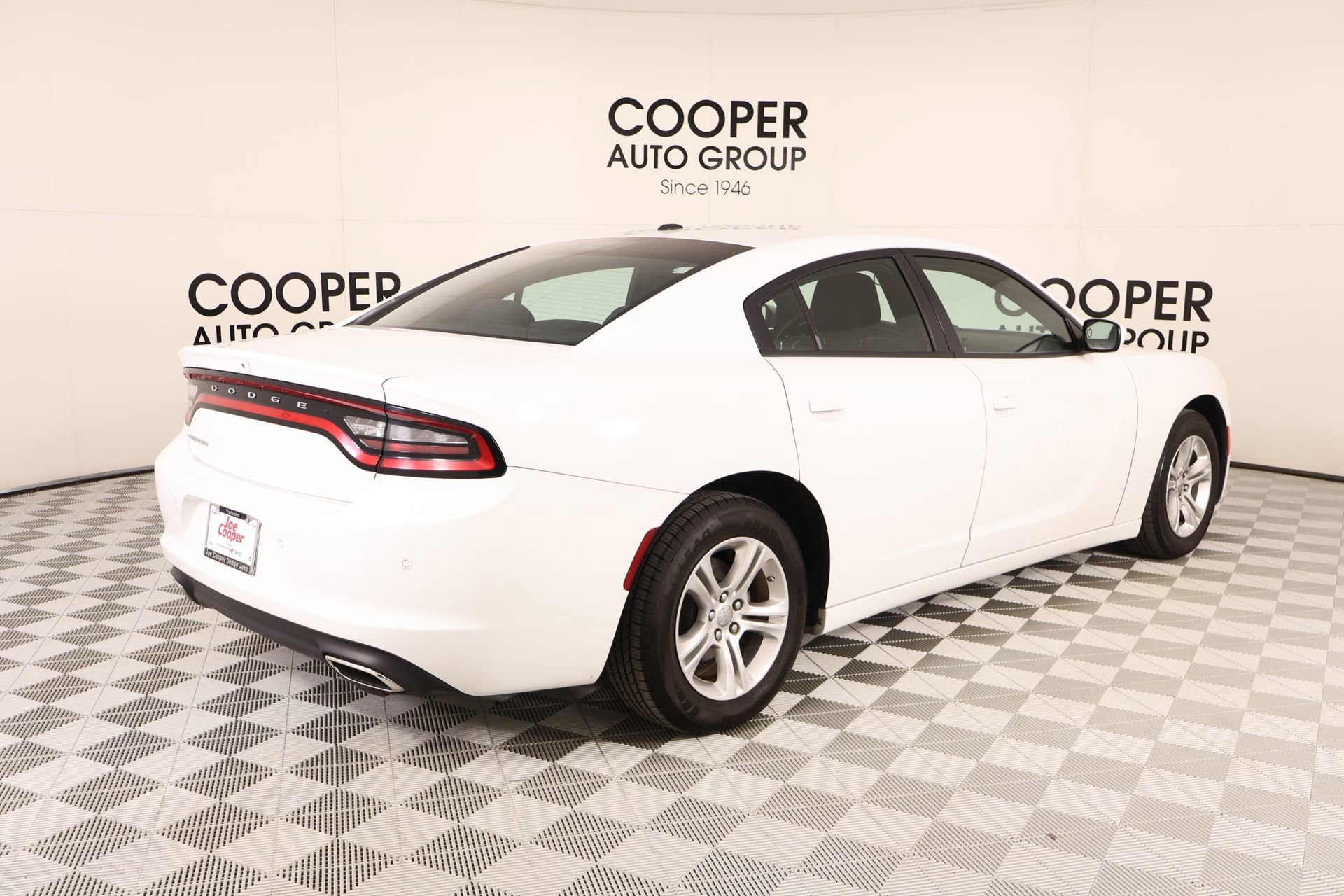 Used 2022 Dodge Charger SXT RWD image 19