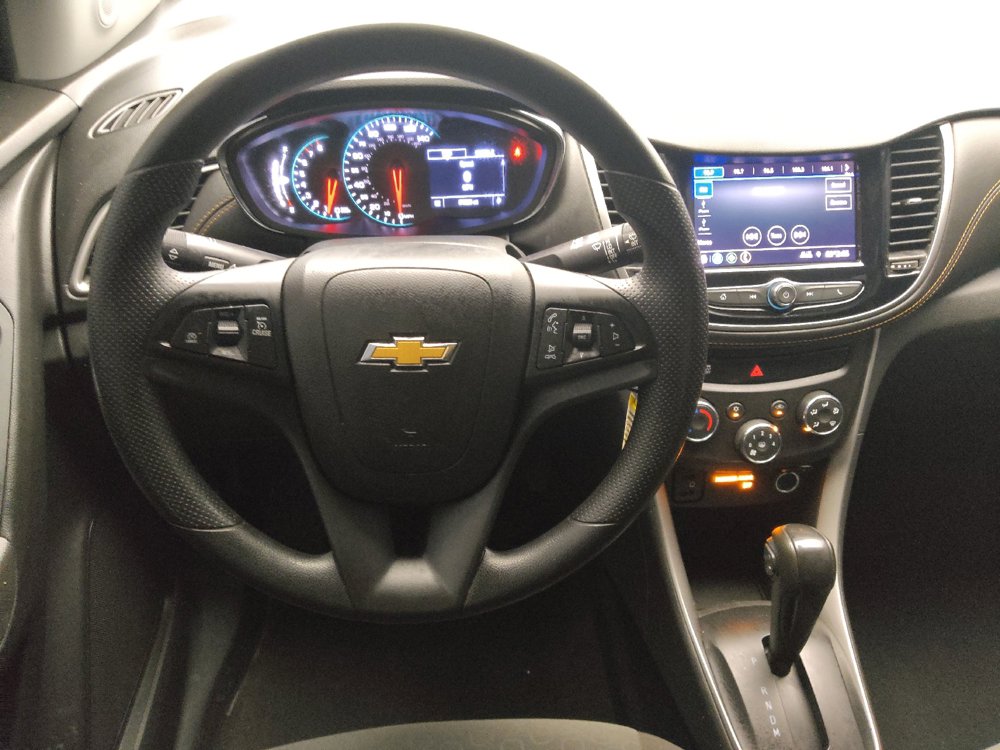 Used 2020 Chevrolet Trax LS w/ Tint and Cruise Package FWD image 22