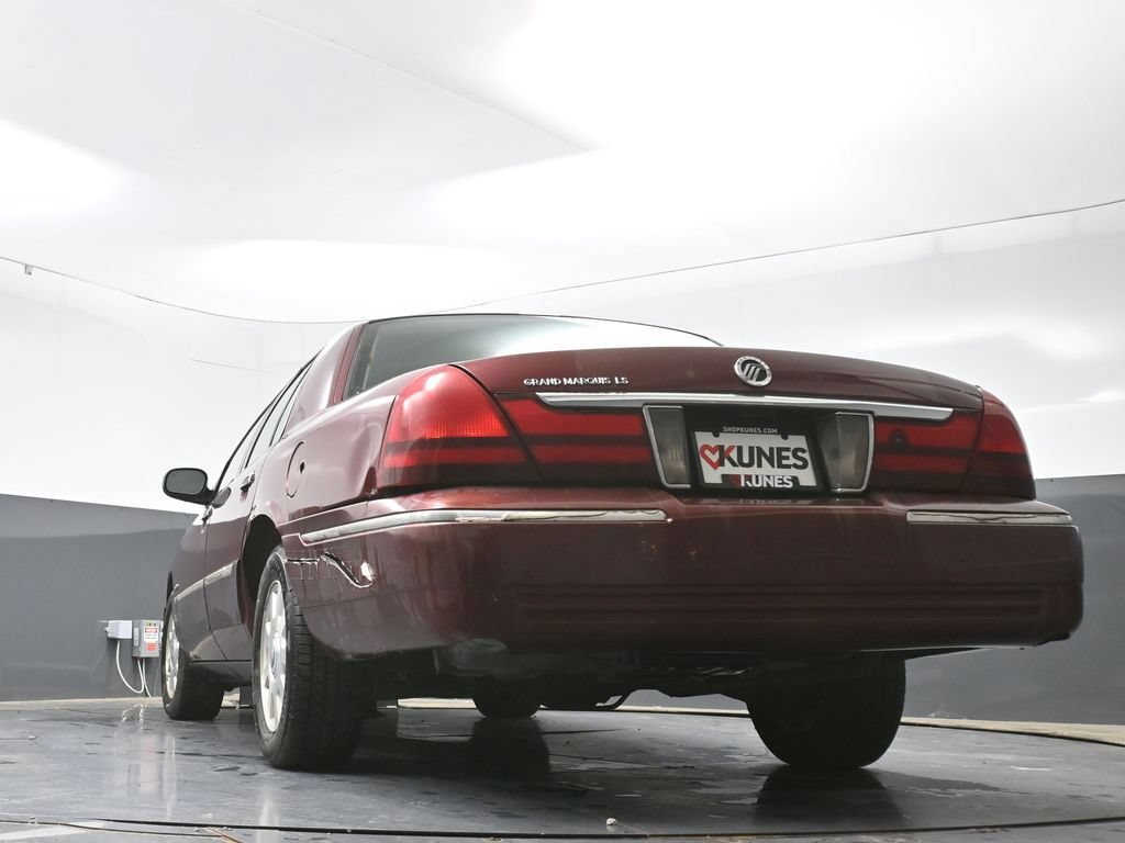 Used 2004 Mercury Grand Marquis LS RWD image 28